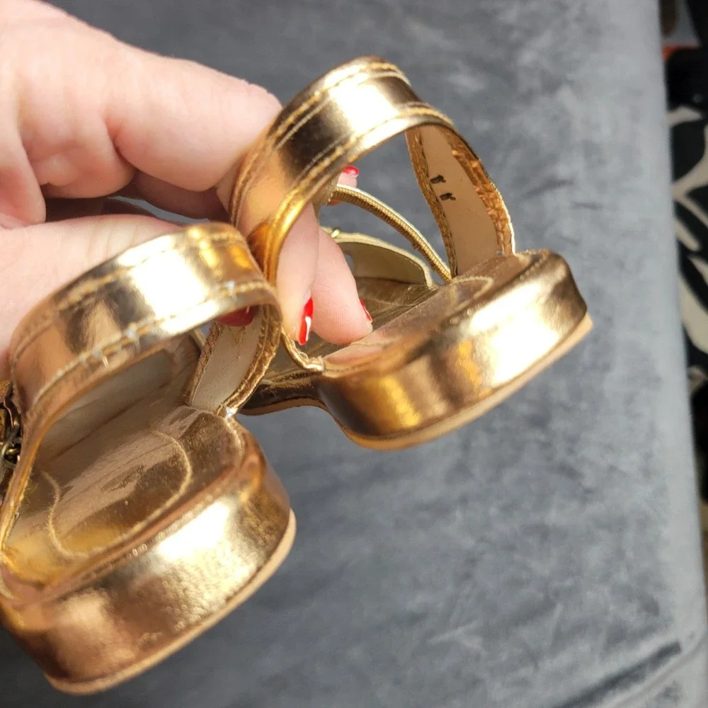 Lickettes Vintage Girls Gold Metallic‎ Strappy Sandals Size 10 S55013 03408